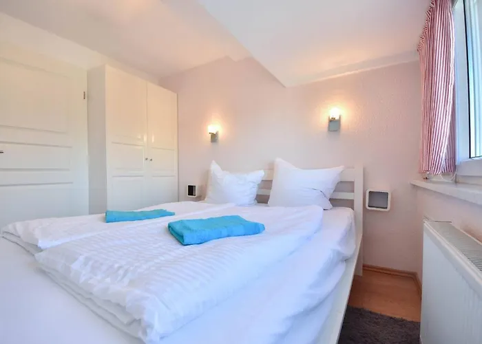 Haus Thalia 4 - Bernstein * Heringsdorf (Usedom)